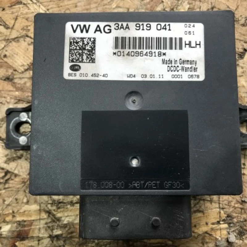 Modul start stop / Volkswagen Passat B7 2012 / Audio si electronice