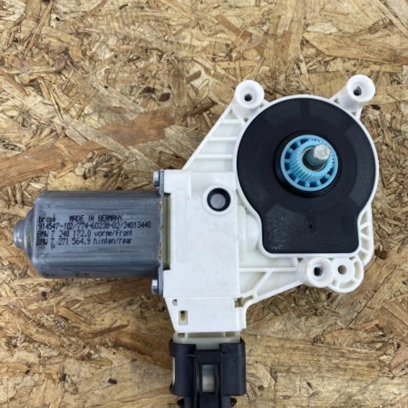 Motoras geam dreapta fata BMW Seria 5 F11 2013