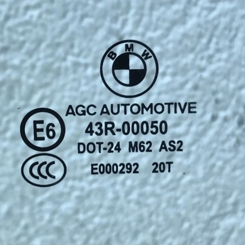 Geam usa stanga fata / BMW Seria 5 F11 2013 / Caroserie, oglinzi si faruri