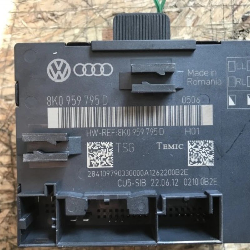Modul confort usa dreapta spate / Audi A4 B8 2011 / Audio si electronice