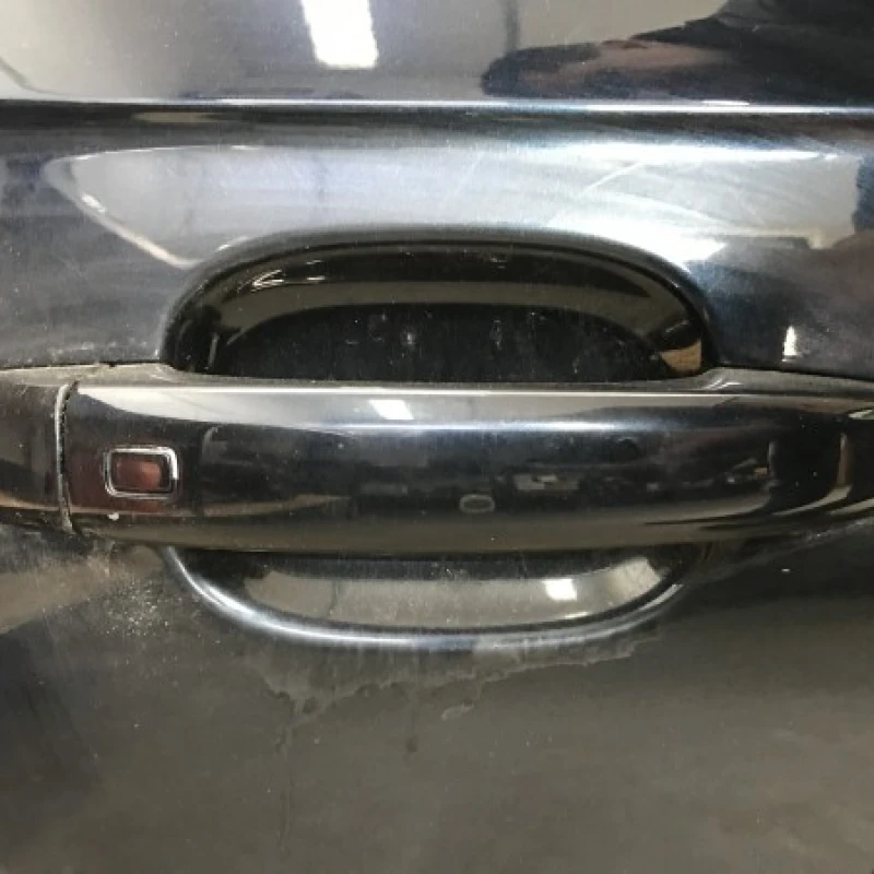 Maner usa dreapta fata Audi 