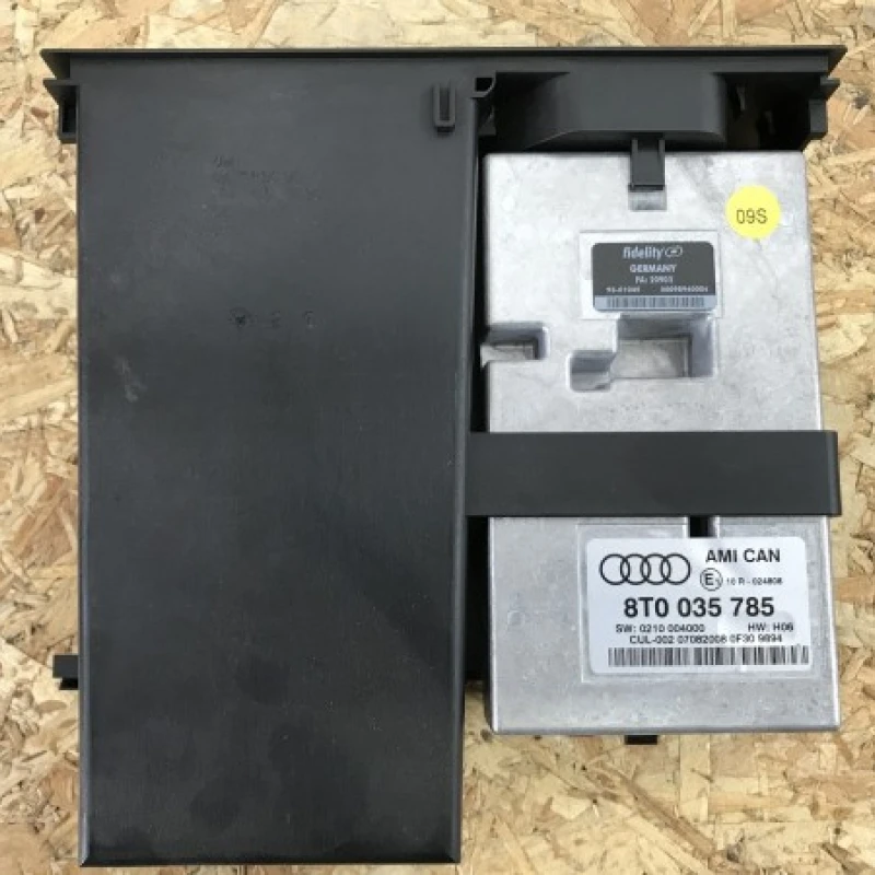 Modul interfata telefon Audi 
