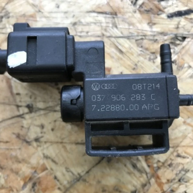 Supapa vacum Audi 