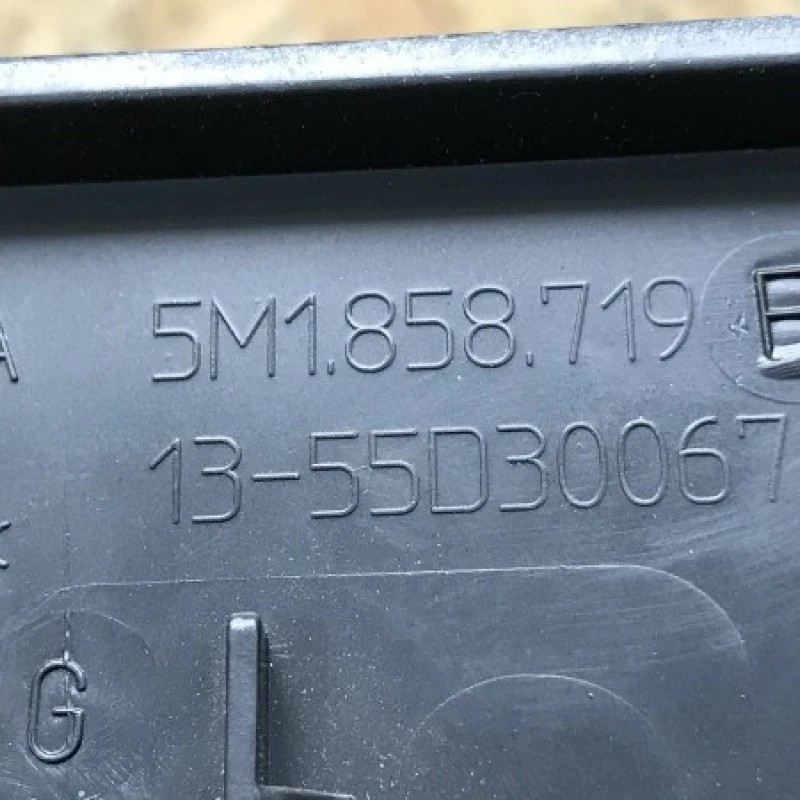 Torpedou mic / Volkswagen Golf Plus MK6 2011 / Interior