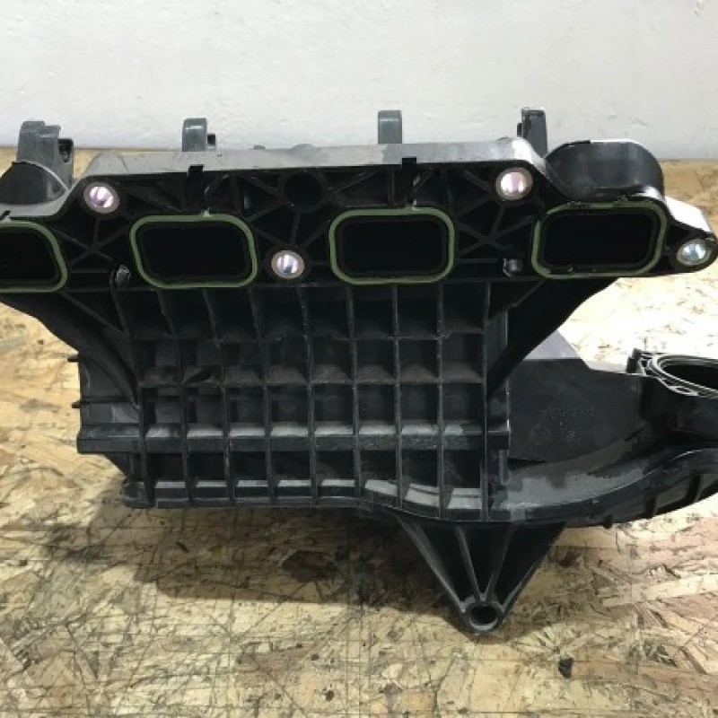 Galerie admisie Volkswagen Golf Plus MK6 2011
