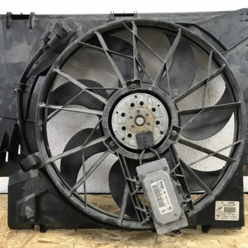 Electroventilator / BMW Seria 1 E81 2011 / Motor, racire si evacuare
