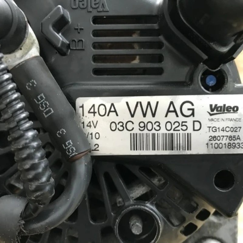 Alternator / Volkswagen Passat B6 2010 / Audio si electronice