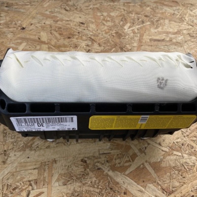Airbag pasager / Volkswagen Passat B6 2010 / Interior