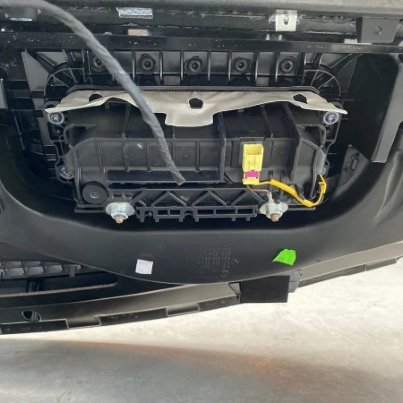 Plansa bord cu airbag pasager / Volkswagen Passat B6 2010 / Interior