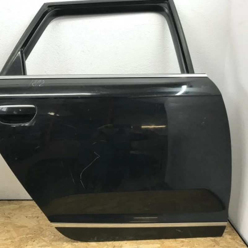 Usa dreapta spate / Audi A6 C6 2009 / Caroserie, oglinzi si faruri
