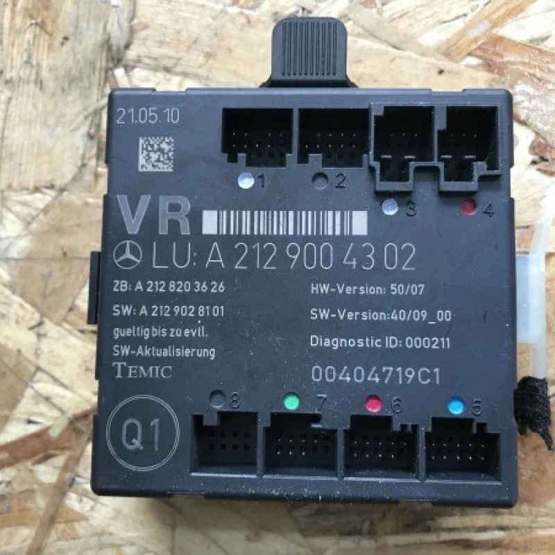 Modul confort usa dreapta fata Mercedes-Benz 