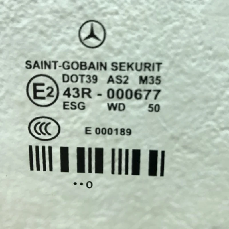 Geam usa dreapta fata / Mercedes-Benz E Class W212 2010 / Interior
