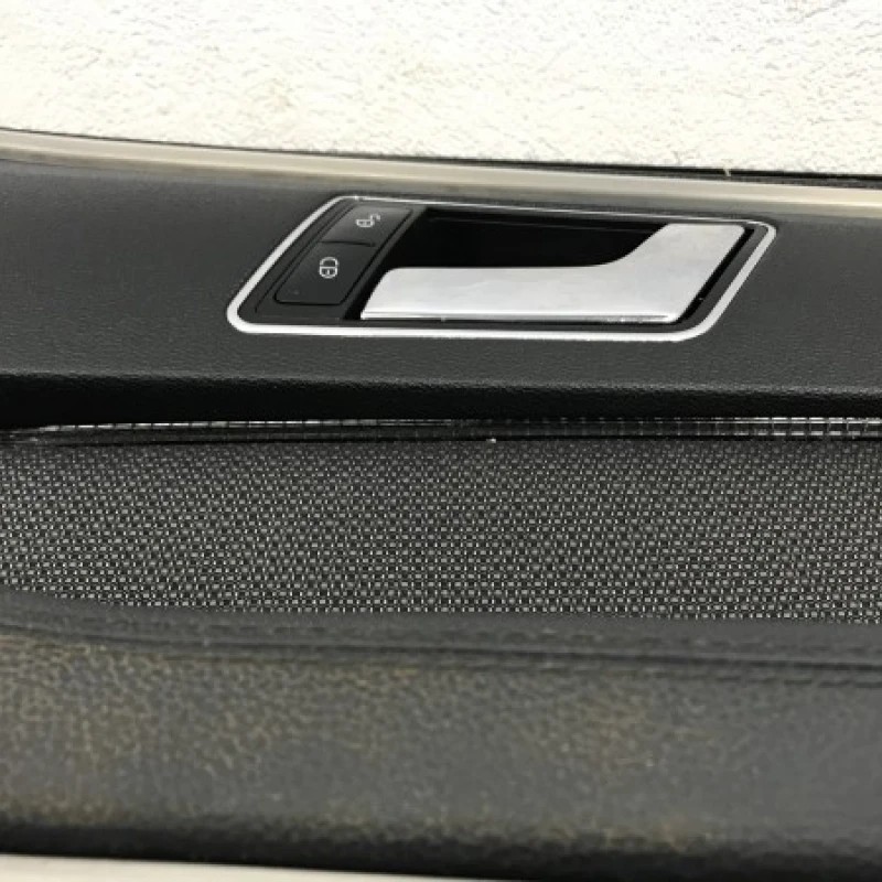 Panou tapiterie usa dreapta fata / Mercedes-Benz E Class W212 2010 / Interior