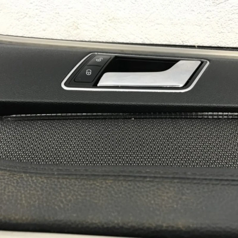 Panou tapiterie usa dreapta fata / Mercedes-Benz E Class W212 2010 / Interior