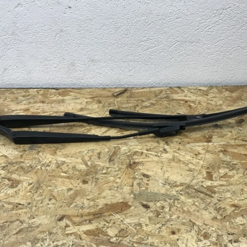 Brat stergator Volkswagen 