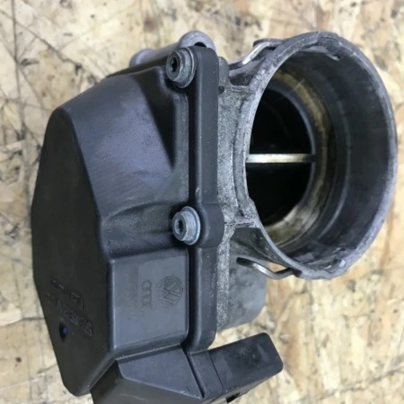 Clapeta acceleratie / Volkswagen Passat B6 2007 / Motor, racire si evacuare