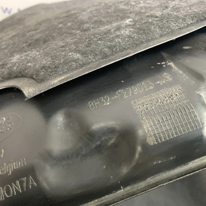 Carenaj stanga spate / Land Rover Range Rover Sport Range Rover Sport 2011 / Caroserie, oglinzi si faruri
