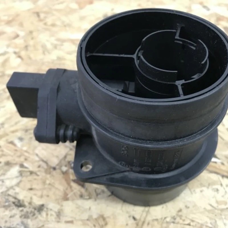 Debitmetru aer Volkswagen Passat B6 2007