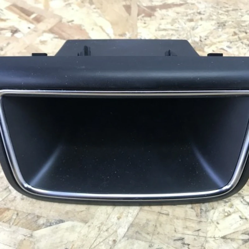Buzunar consola / Audi A4 B8 2009 / Interior
