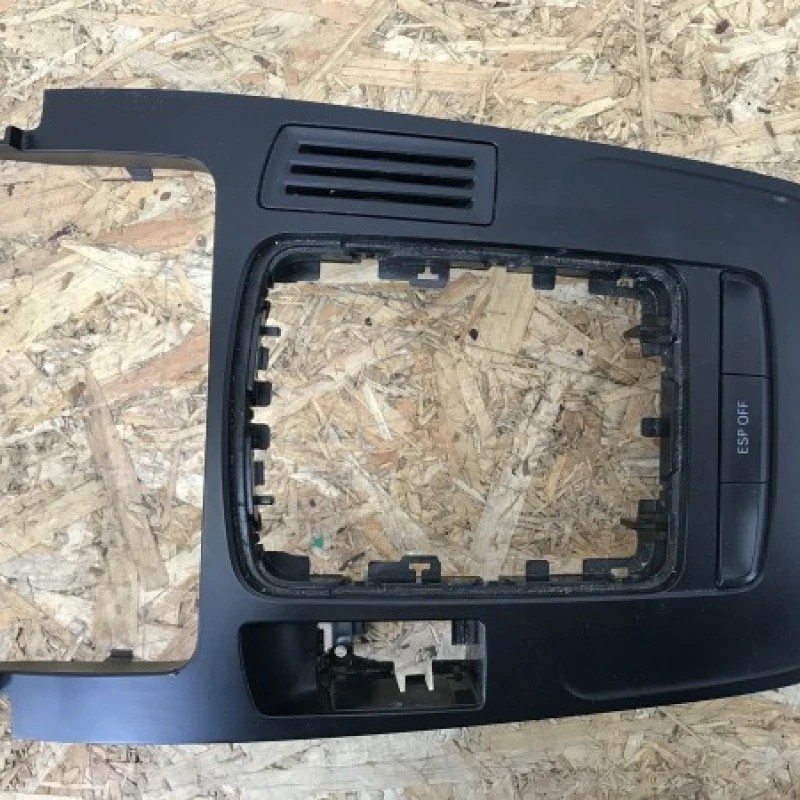 Grila timonerie / Audi A4 B8 2009 / Interior