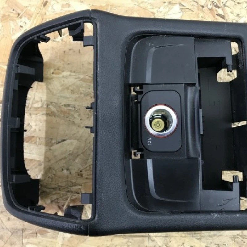 Grila aerisire spate / Audi A4 B8 2009 / Interior