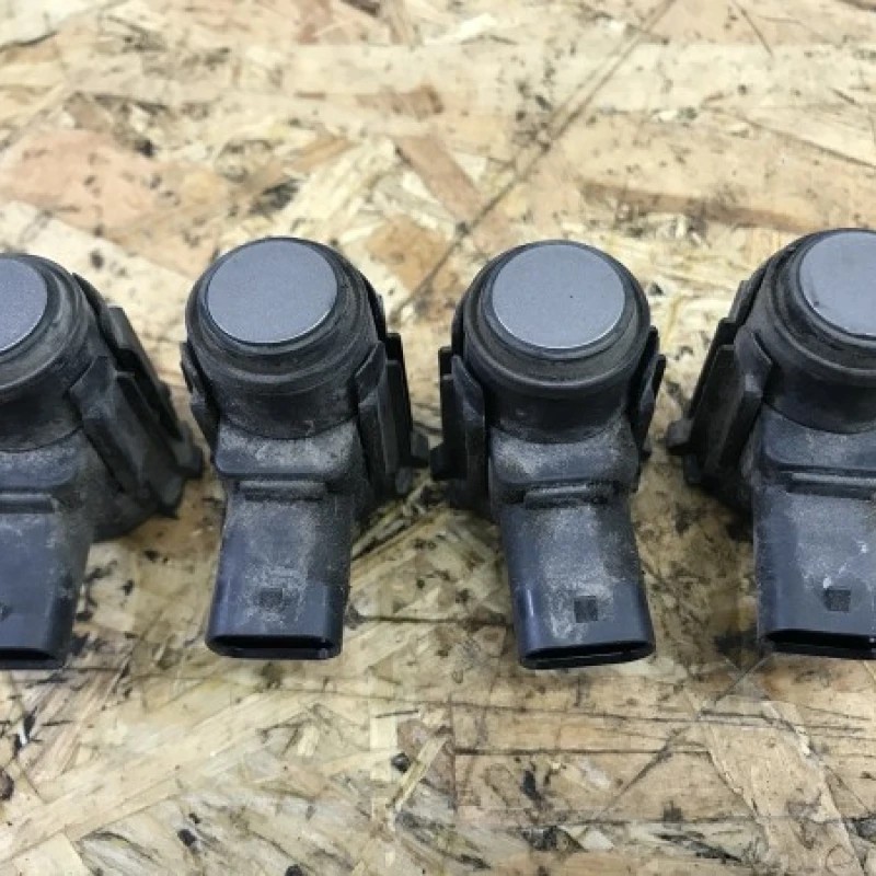Senzor parcare bara spate Volkswagen Passat B6 2007