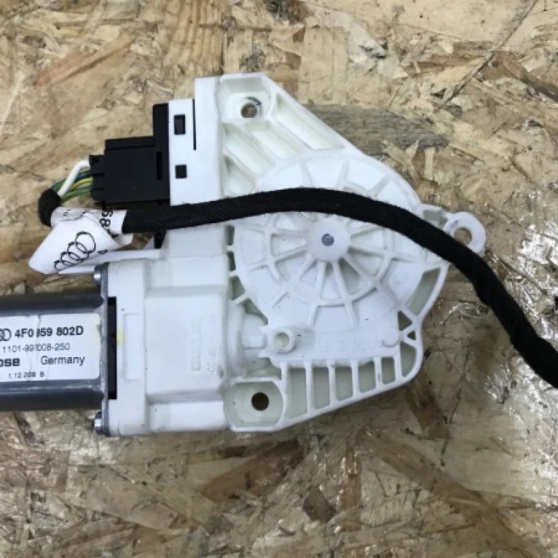 Motoras macara geam dreapta fata Audi A6 C6 2009
