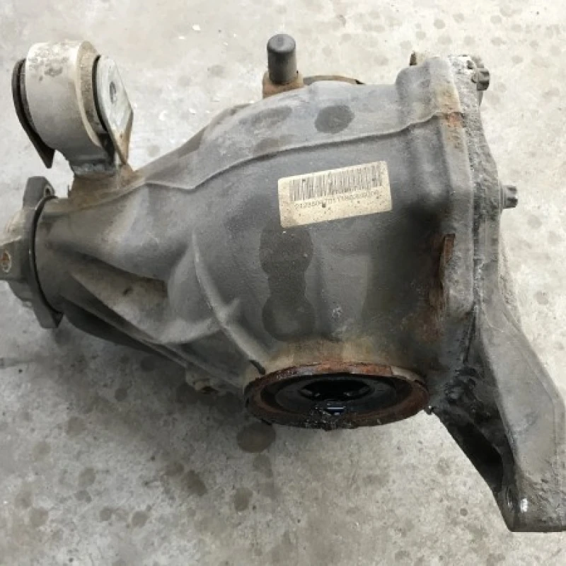 Diferential spate Mercedes-Benz 