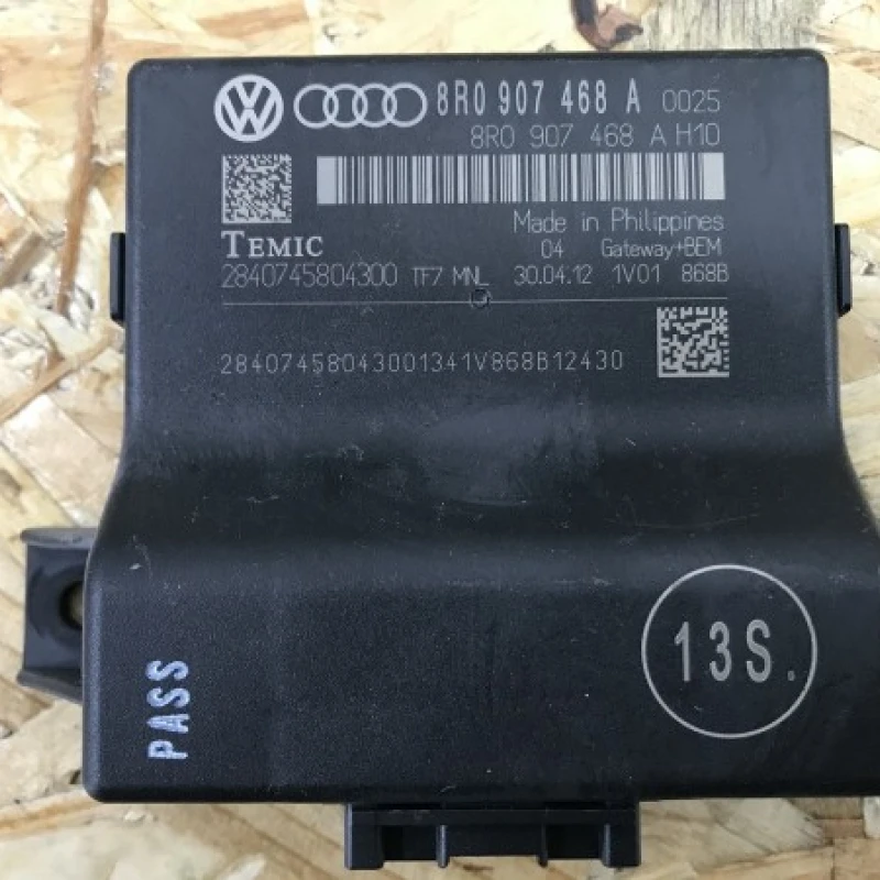 Modul gateway / Audi A4 B8 2013 / Audio si electronice
