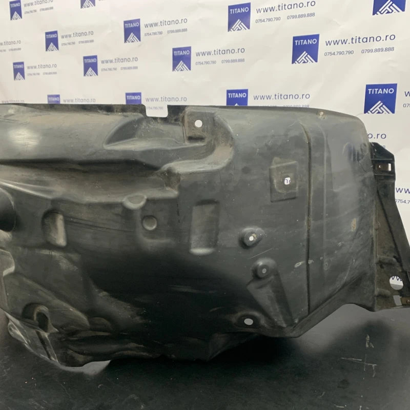 Carenaj stanga fata mare / Land Rover Range Rover Sport Range Rover Sport 2011 / Caroserie, oglinzi si faruri