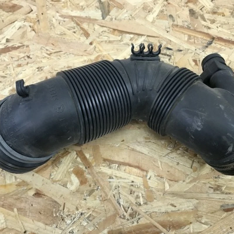 Furtun aer Volkswagen 