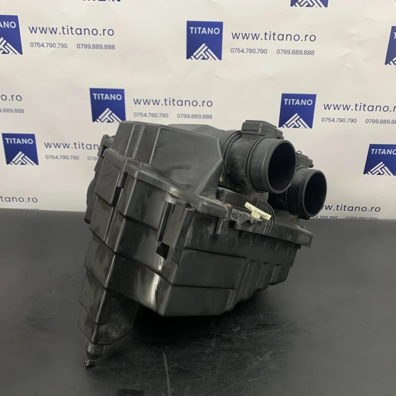 Carcasa filtru aer / Land Rover Range Rover Sport Range Rover Sport 2011 / Motor, racire si evacuare