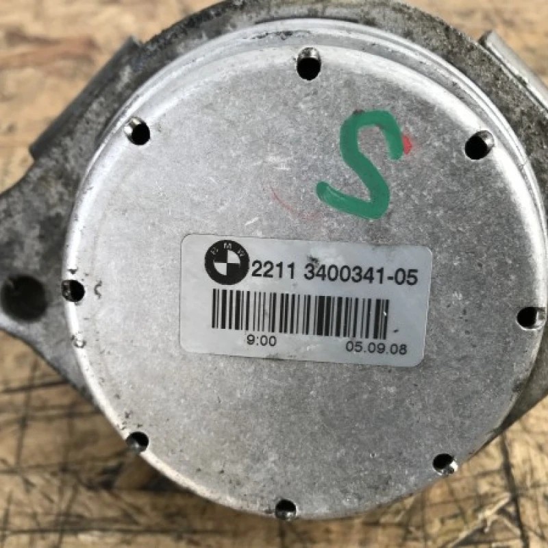 Suport motor stanga / BMW X3 E83 LCI 2008 / Motor, racire si evacuare