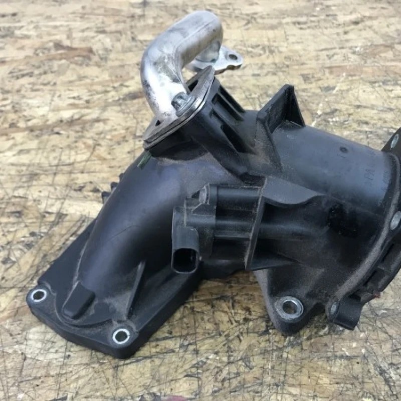 Tubulatura aer Mercedes-Benz E Class W212 2010