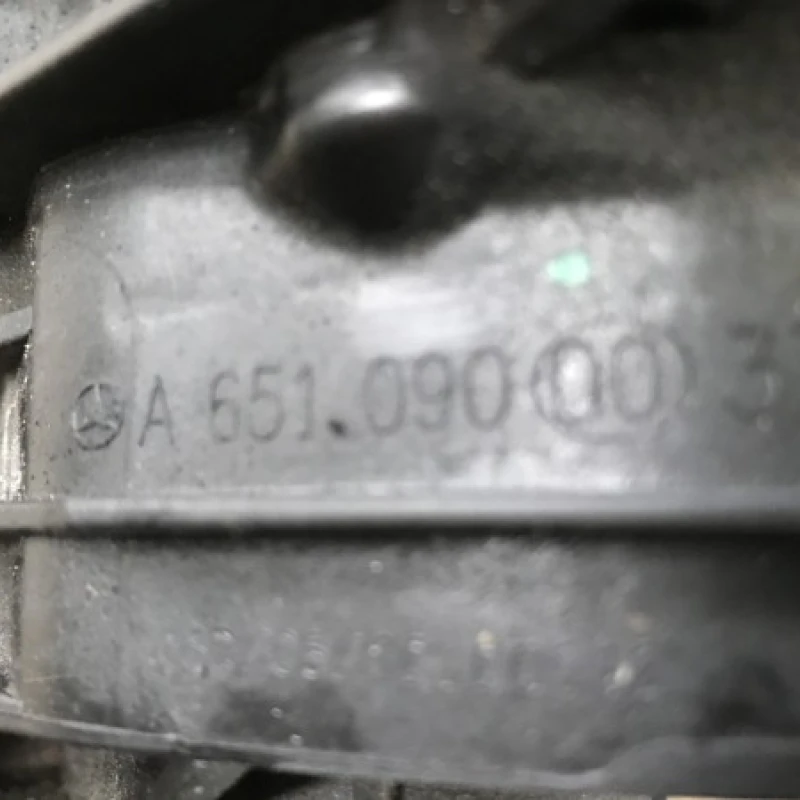 Galerie admisie / Mercedes-Benz E Class W212 2010 / Motor, racire si evacuare