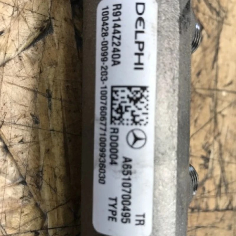 Rampa injectoare / Mercedes-Benz E Class W212 2010 / Motor, racire si evacuare