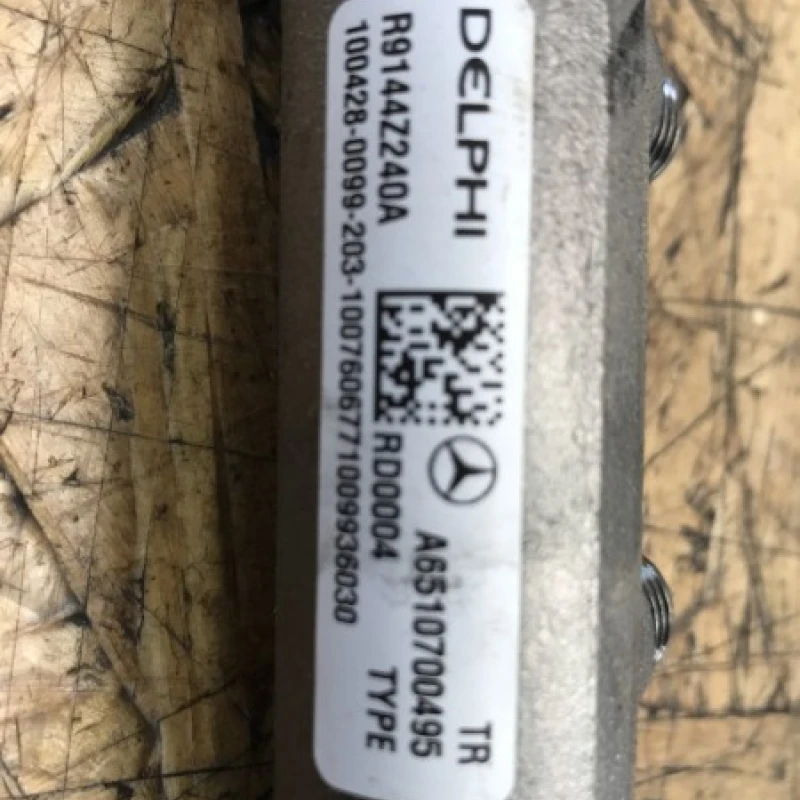 Rampa injectoare / Mercedes-Benz E Class W212 2010 / Motor, racire si evacuare