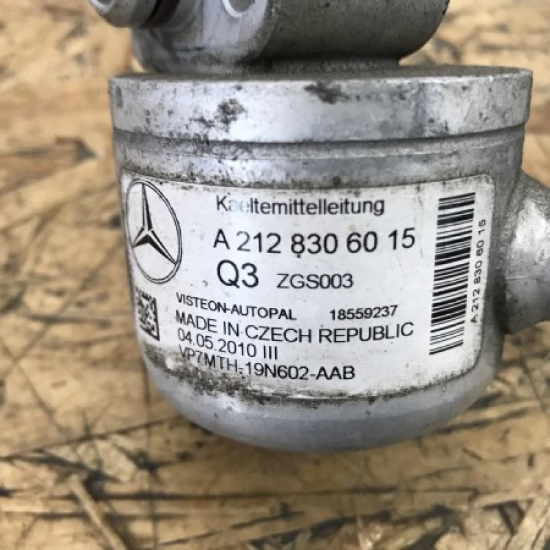 Conducta clima / Mercedes-Benz E Class W212 2010 / Climatizare