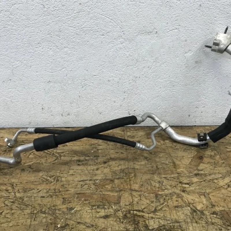 Conducta clima / Mercedes-Benz E Class W212 2010 / Climatizare