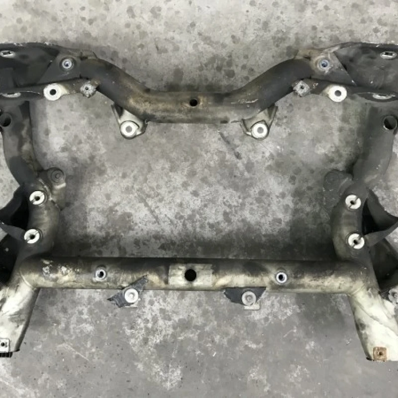 Jug motor / Mercedes-Benz E Class W212 2010 / Caroserie, oglinzi si faruri