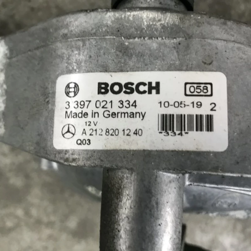 Ansamblu stergatoare / Mercedes-Benz E Class W212 2010 / Caroserie, oglinzi si faruri