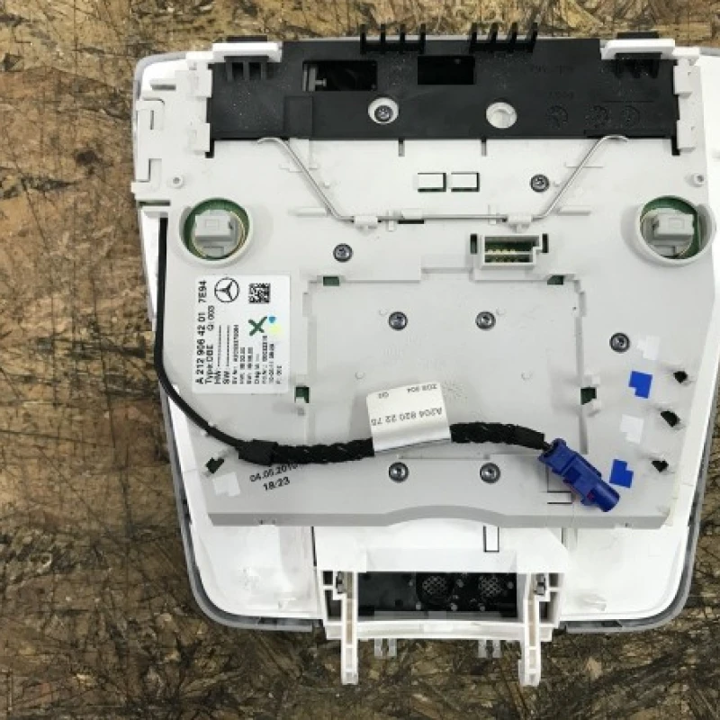 Lampa plafoniera / Mercedes-Benz E Class W212 2010 / Interior