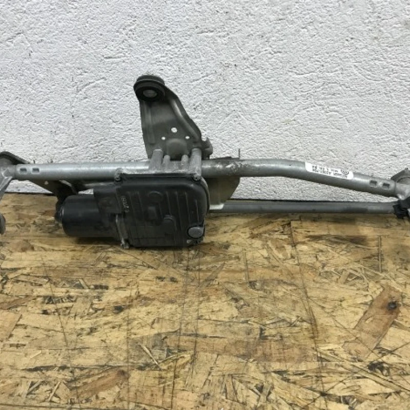Ansamblu stergator / Volkswagen 2012 / Caroserie, oglinzi si faruri