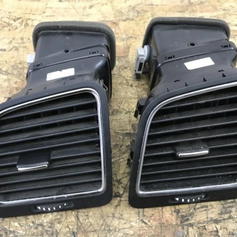 Grila aer bord stanga fata / Volkswagen Sharan 7N 2011 / Interior