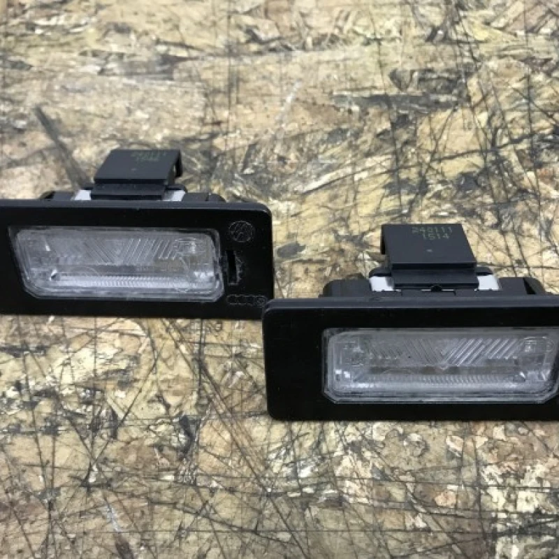 Lampa numar Audi 