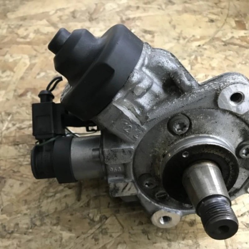 Pompa de injectie inalte / Volkswagen Sharan 7N 2011 / Motor, racire si evacuare