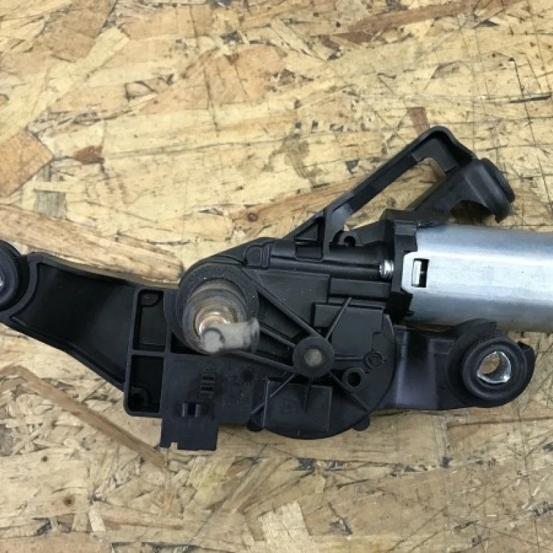 Motoras stergator hayon BMW Seria 1 E81 2011