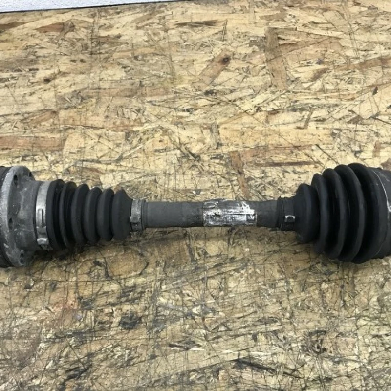 Planetara stanga fata Volkswagen 