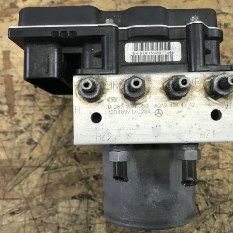 Pompa ABS / Mercedes-Benz E Class W212 2010 / Frane