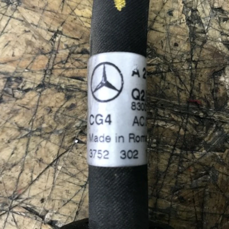 Conducta clima / Mercedes-Benz E Class W212 2010 / Climatizare